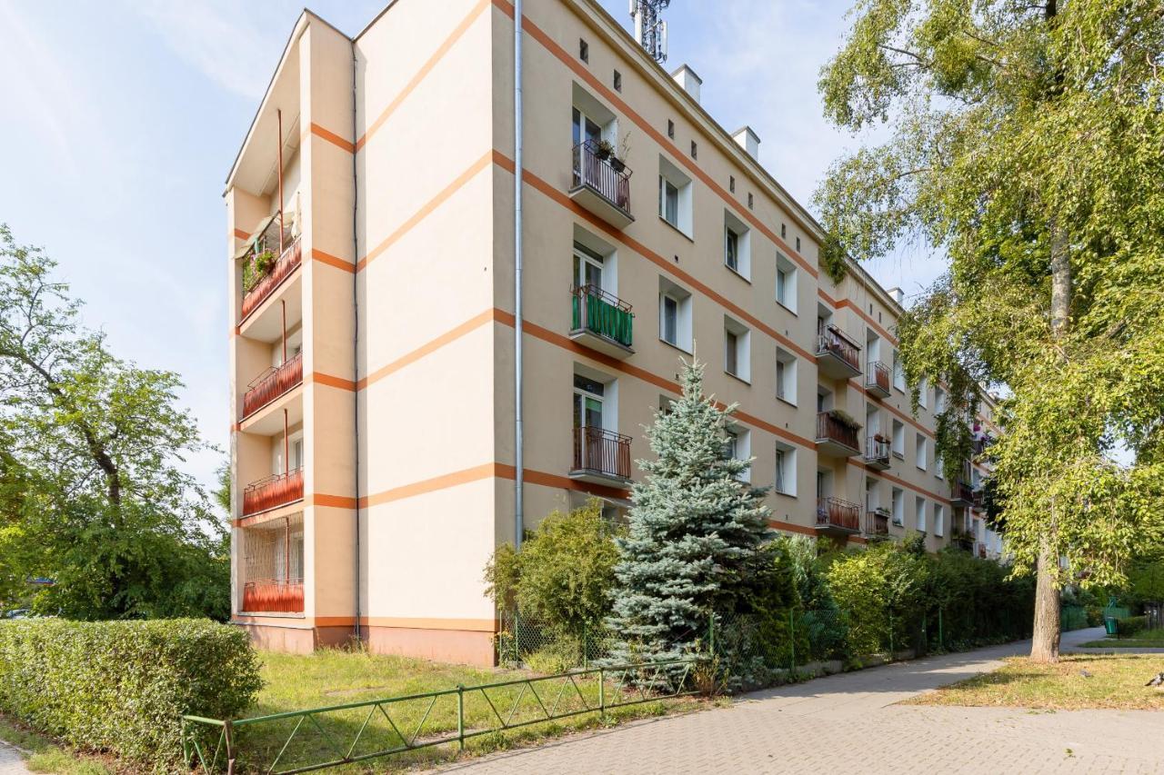 Roomy Apartment Oczapowskiego In Bielany By Noclegi Renters Warschau Exterior foto